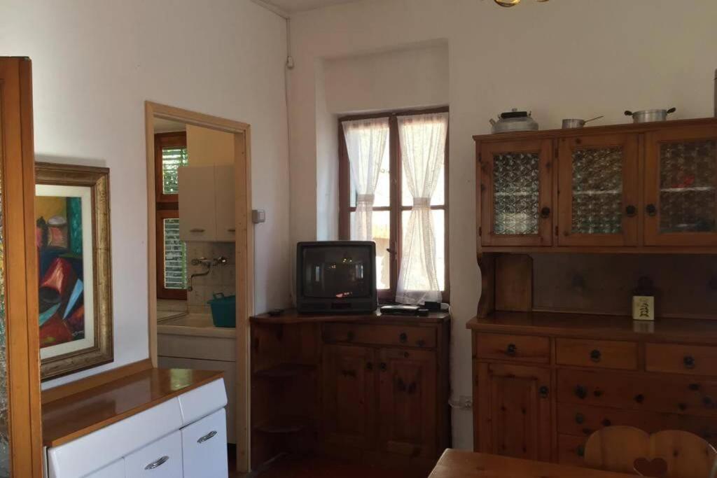 One-Bedroom House - Photo 65