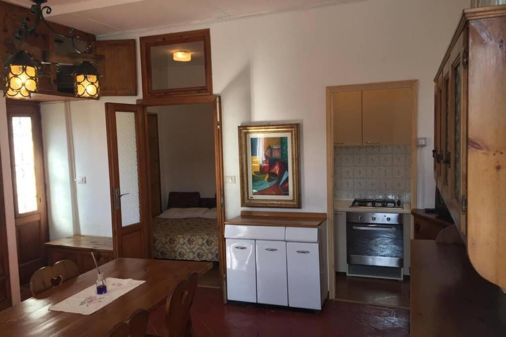 One-Bedroom House - Photo 36