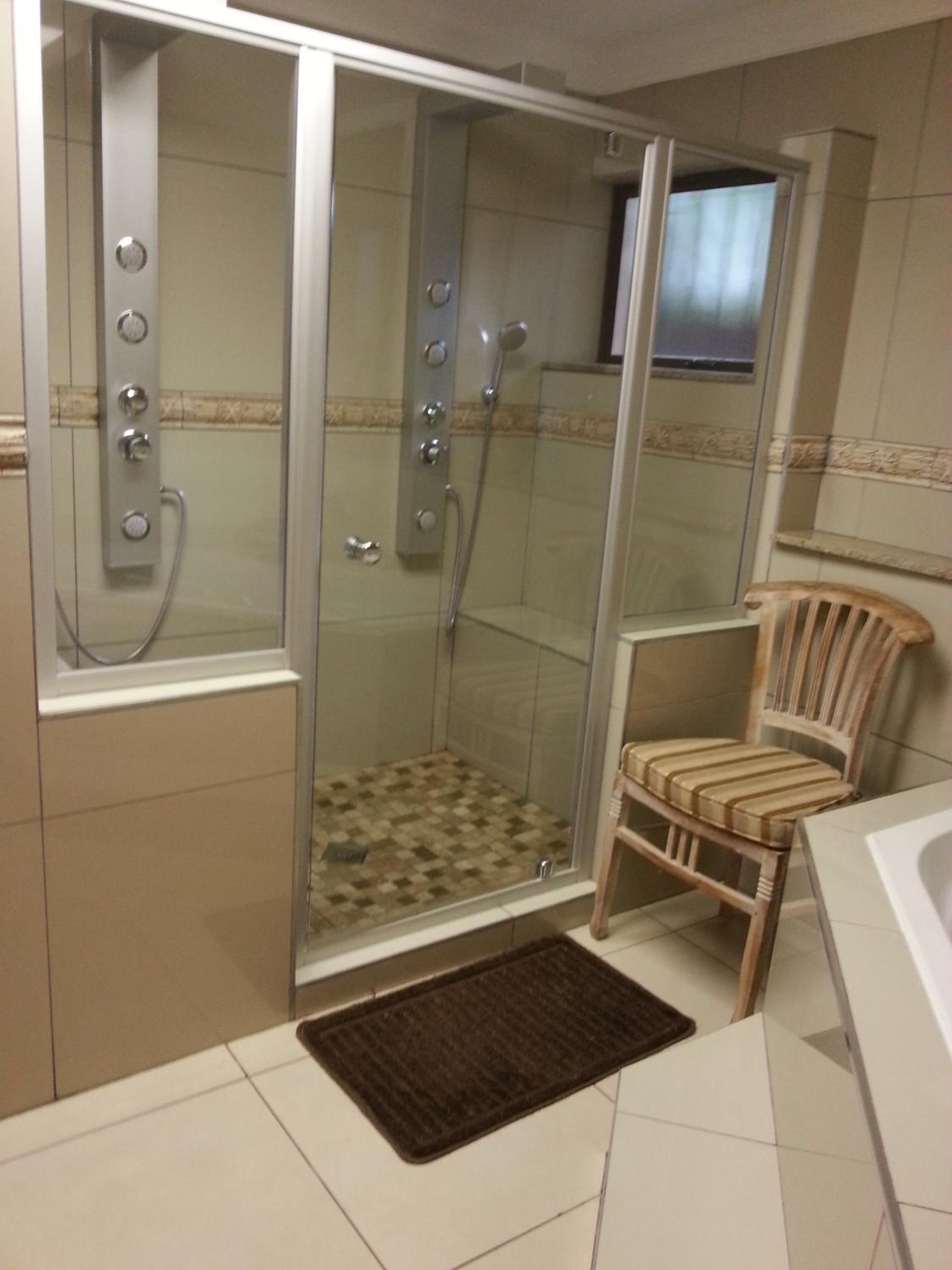 Family Suite - Photo 7