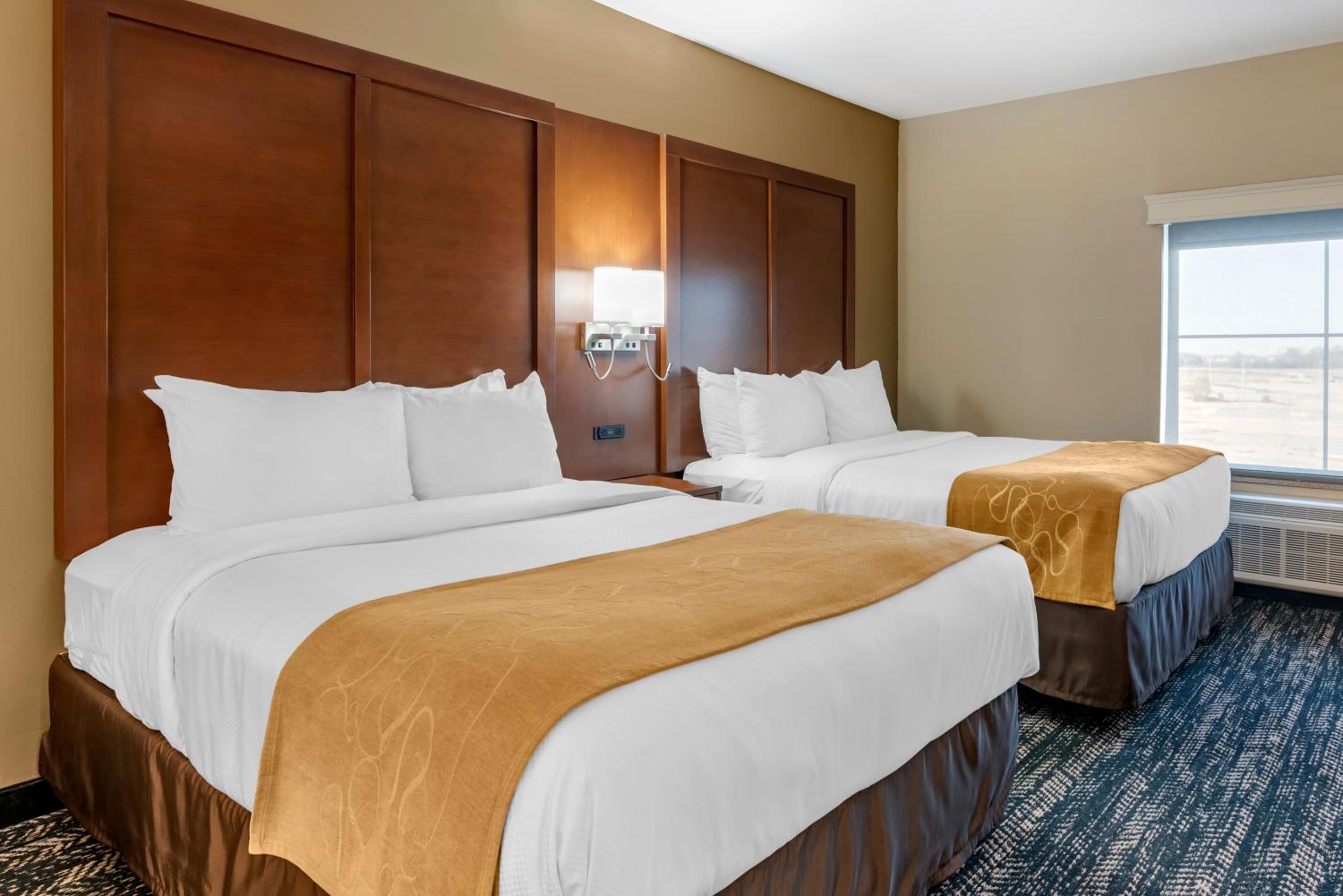 Suite with Two Queen Beds - Accessible/Non-Smoking
