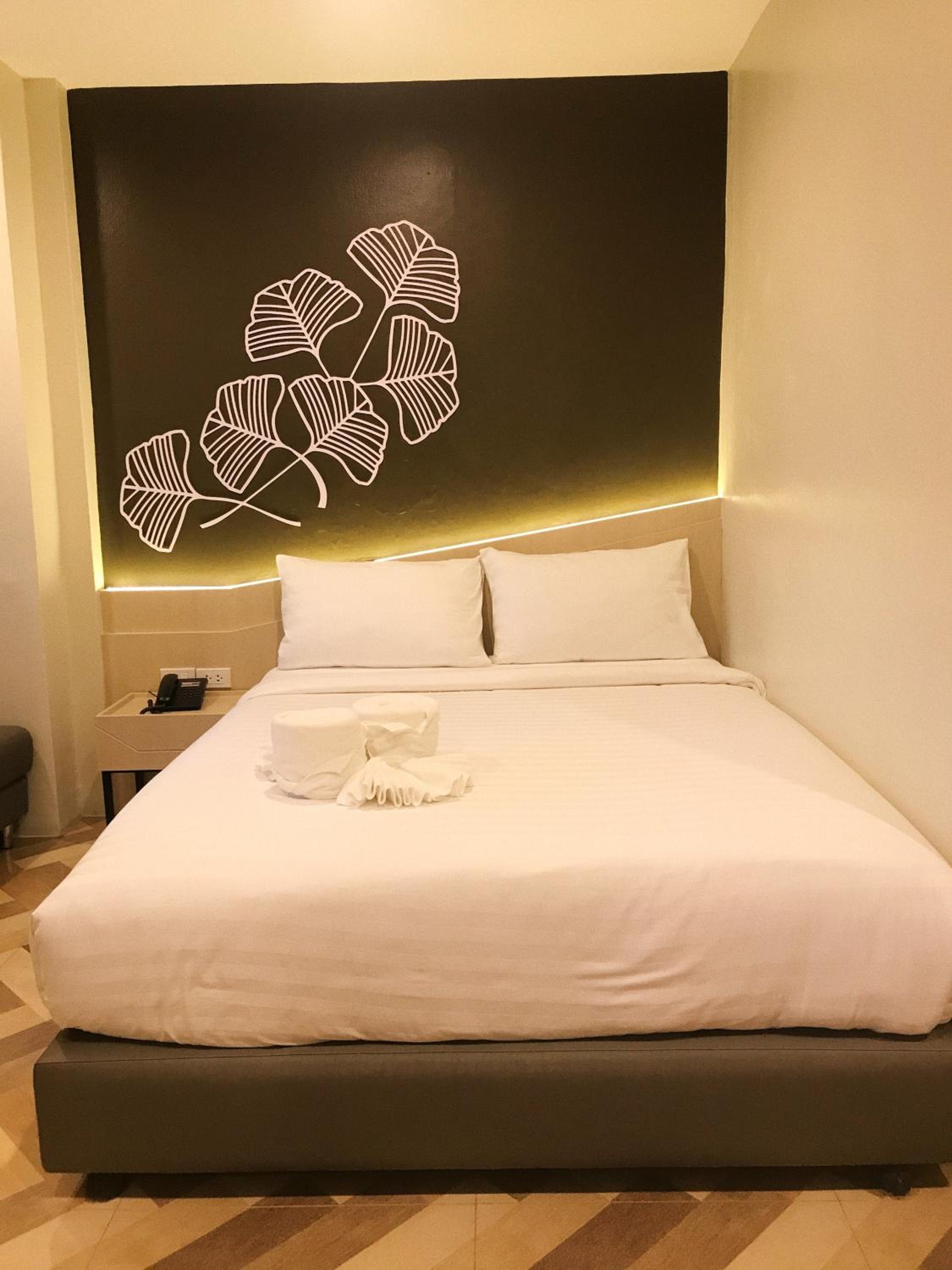Deluxe Double Room - Photo 1