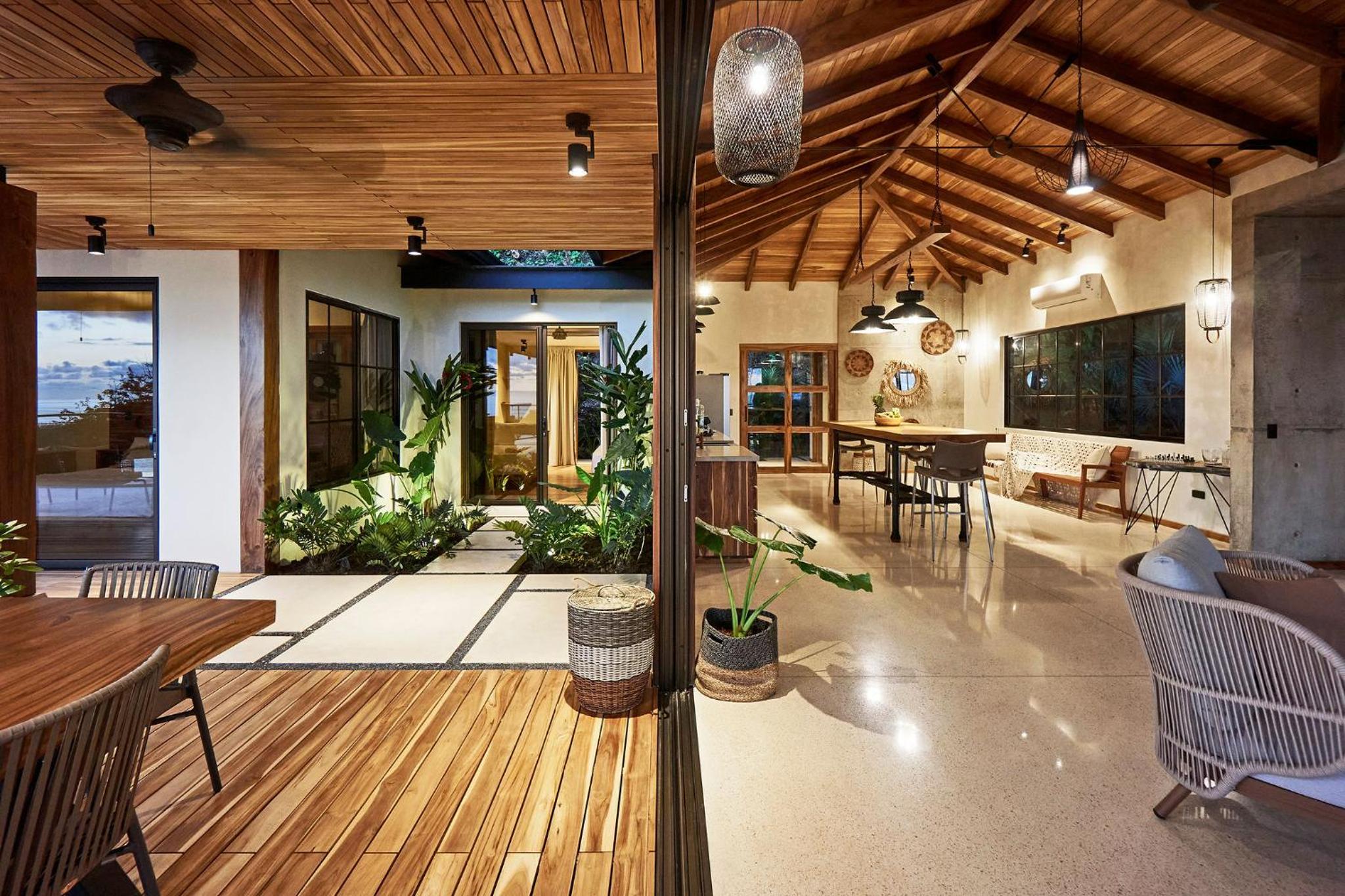 Villa with Sea View photo 3