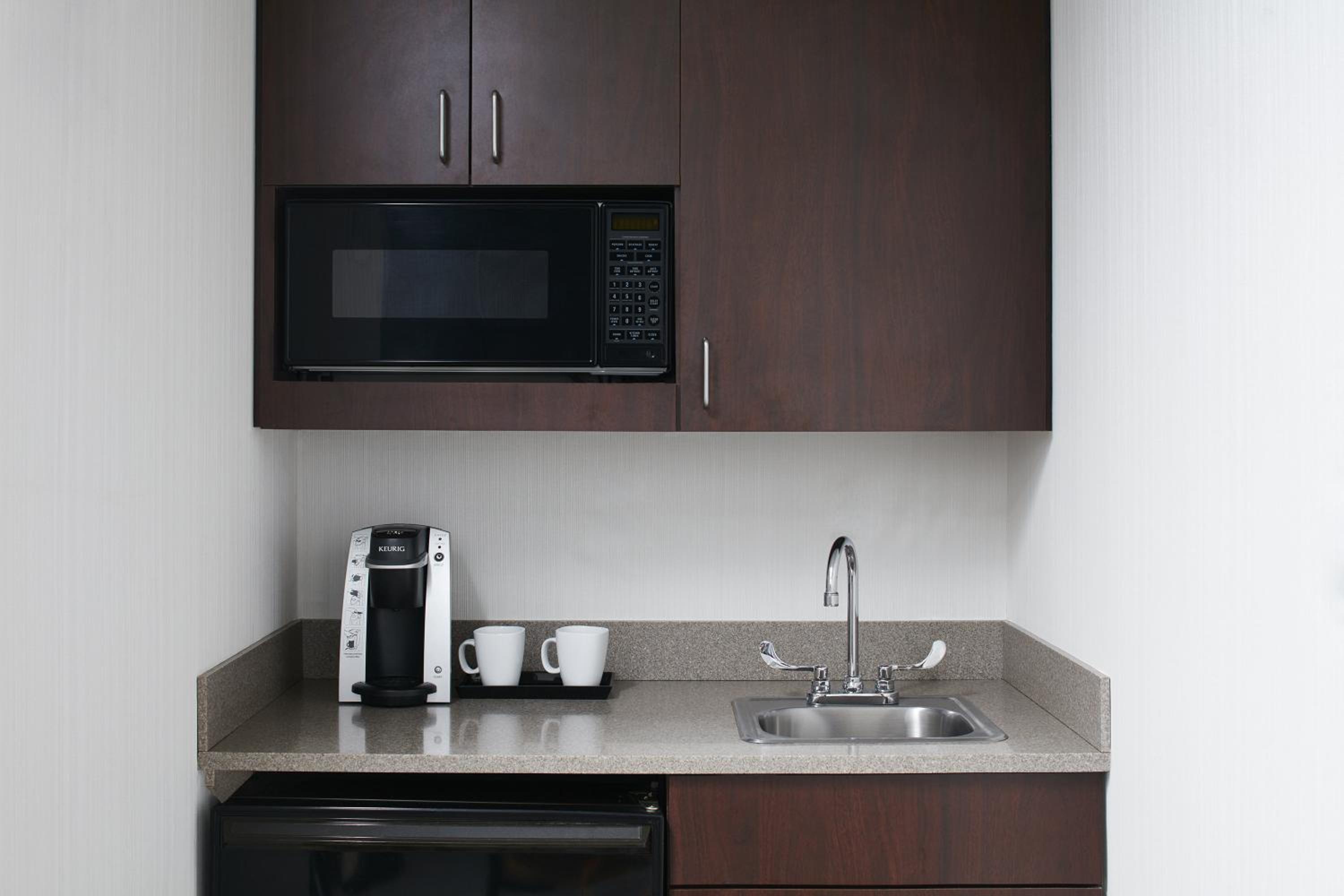 Newly Renovated One-Room Suite