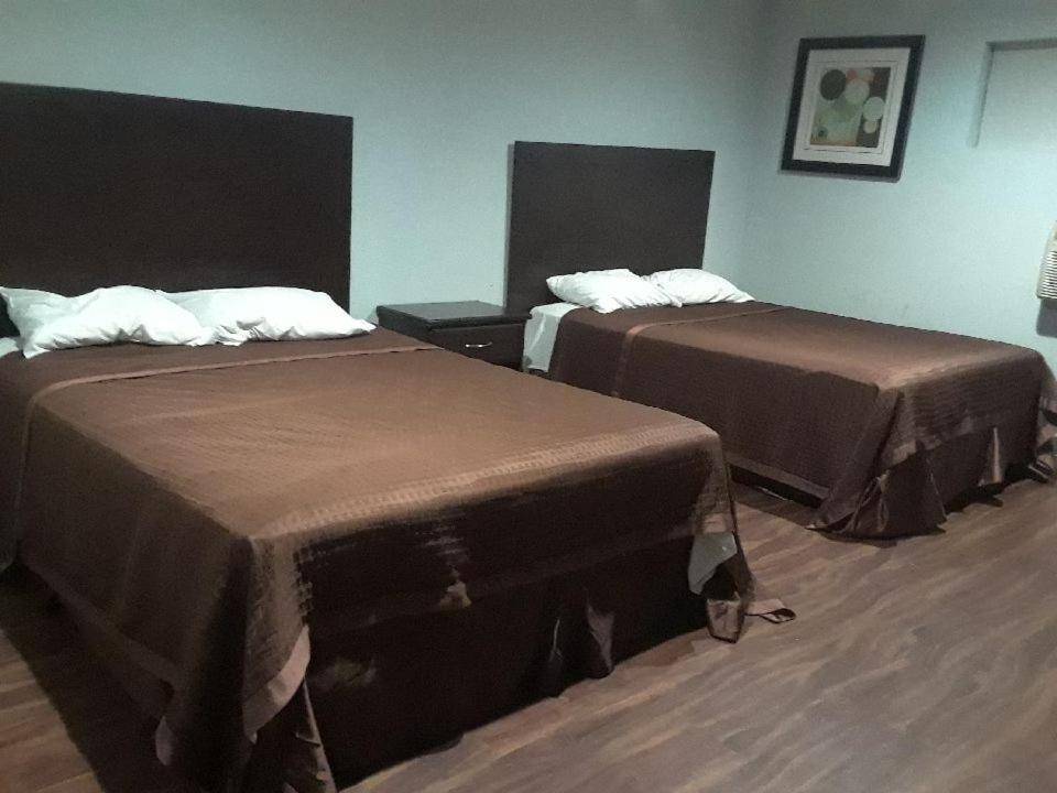Double Room - Photo 7