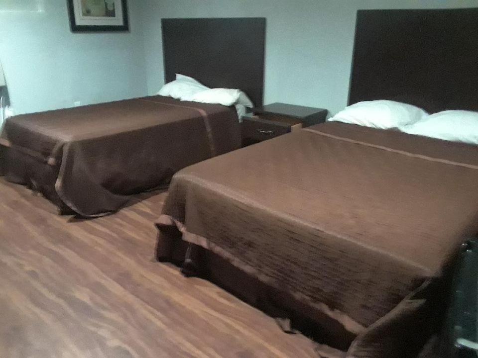 Double Room - Photo 6