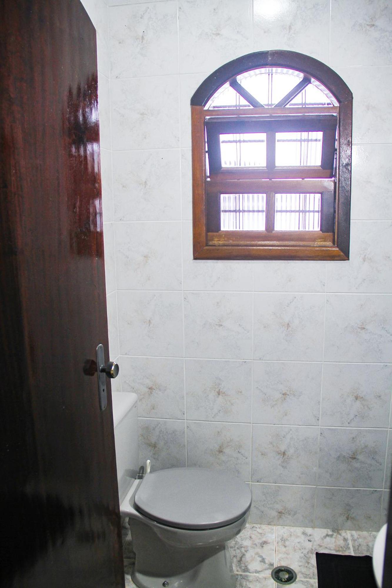 Deluxe Suite - Photo 6