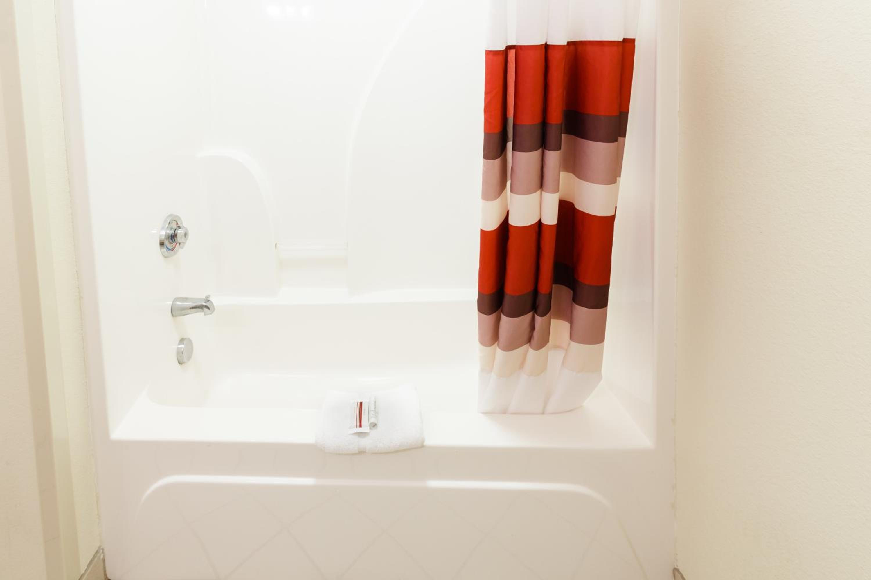Superior King Room - Non-Smoking photo 2