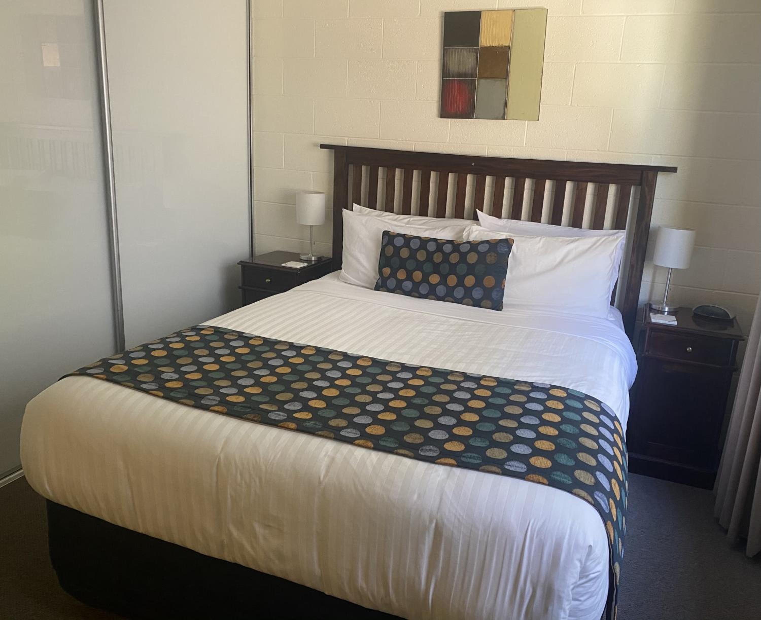 Two-bedroom Economy - Photo 8