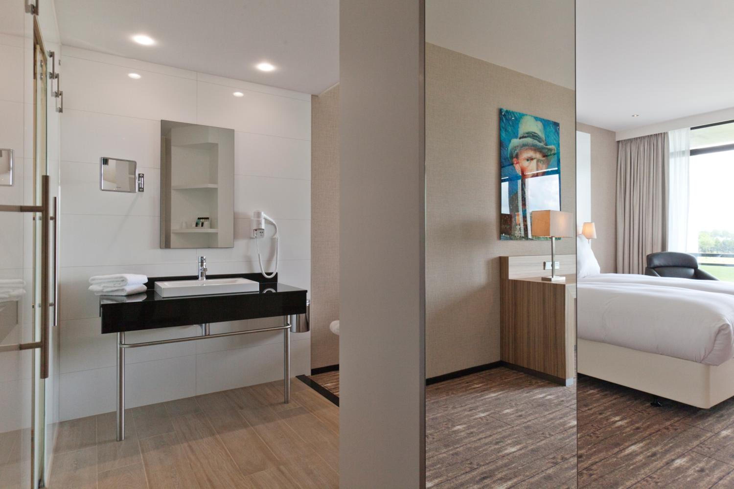 Superior Twin Room - Photo 3