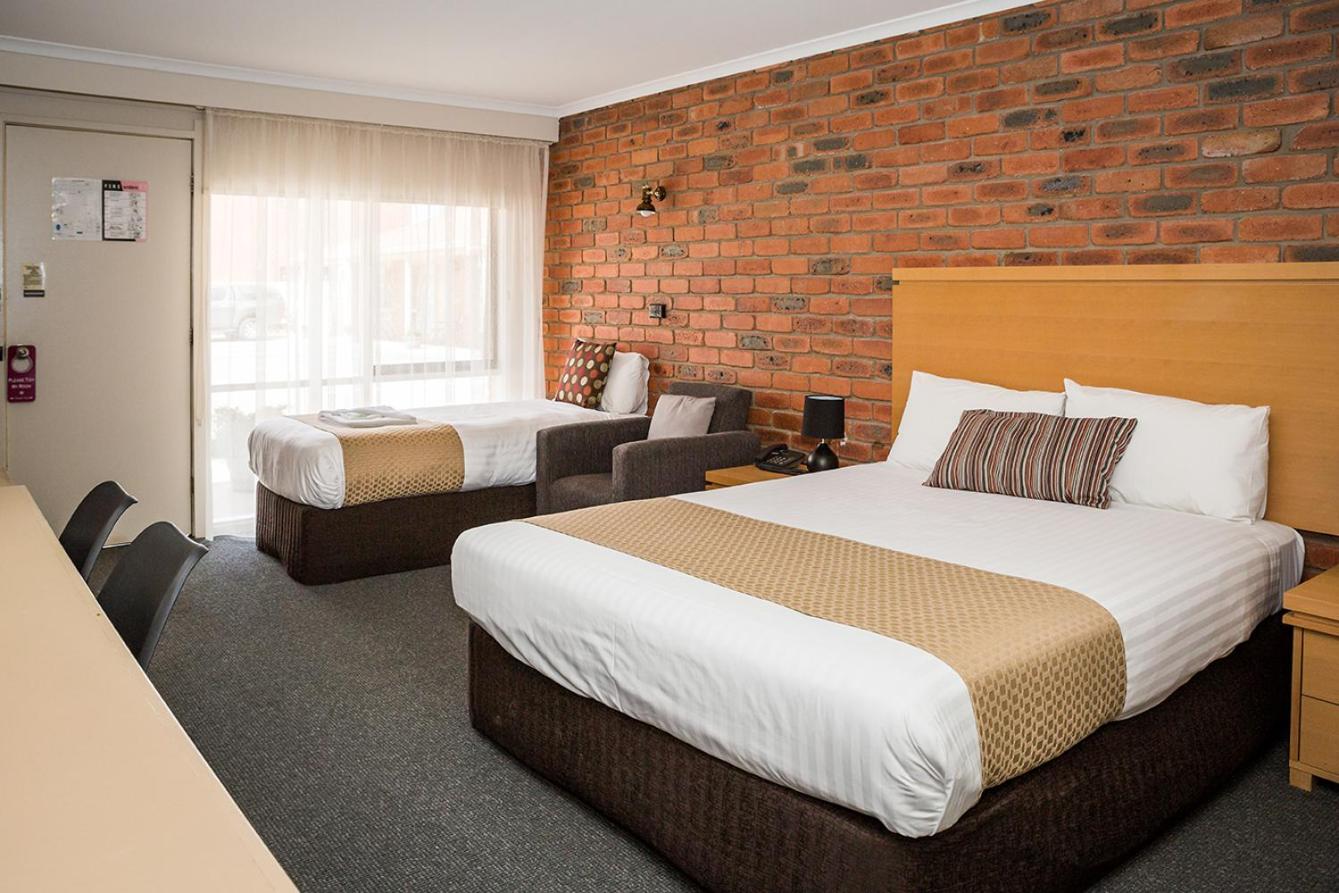 Standard Twin Room photo 3
