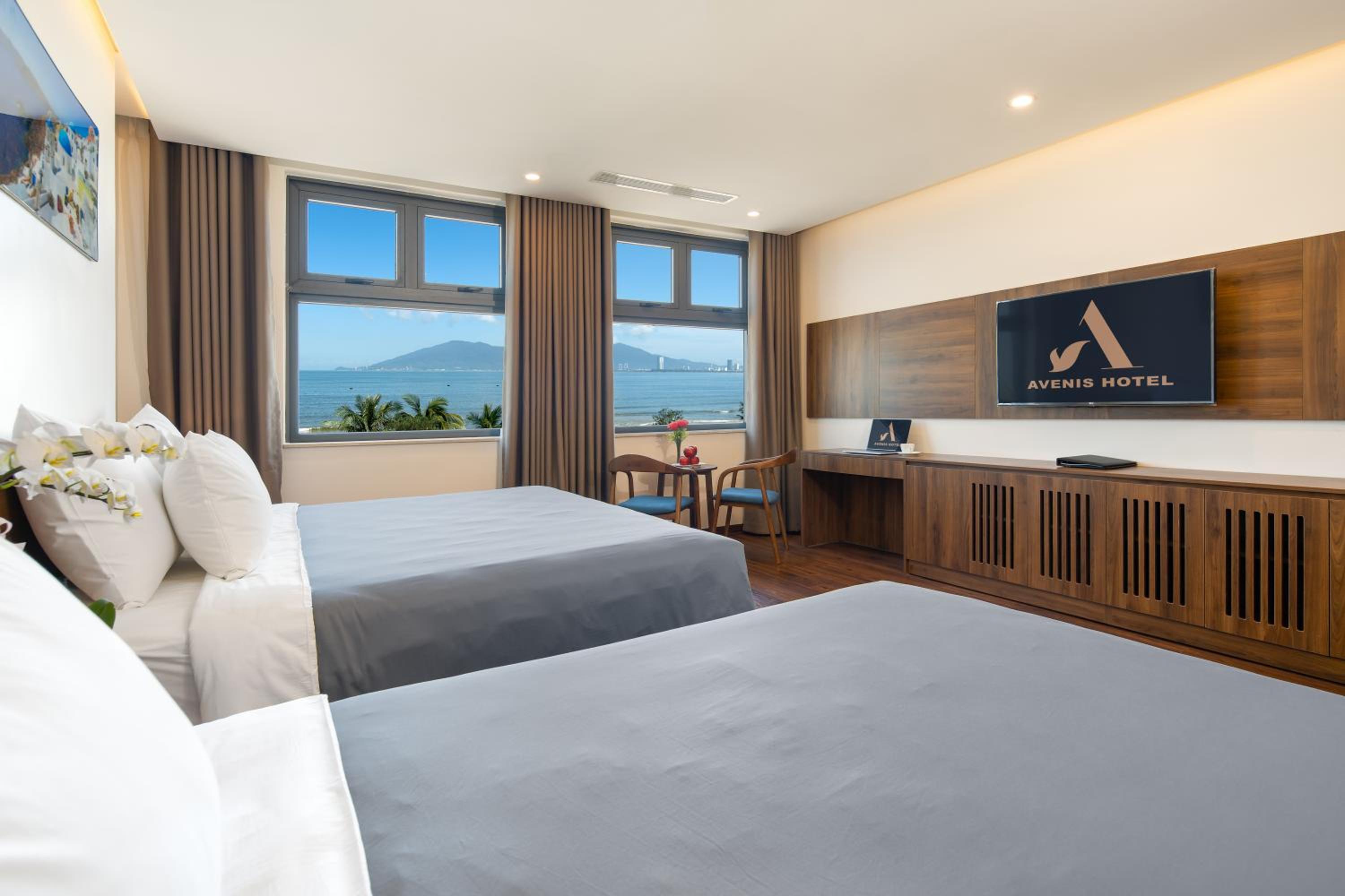 Triple Room with Sea View