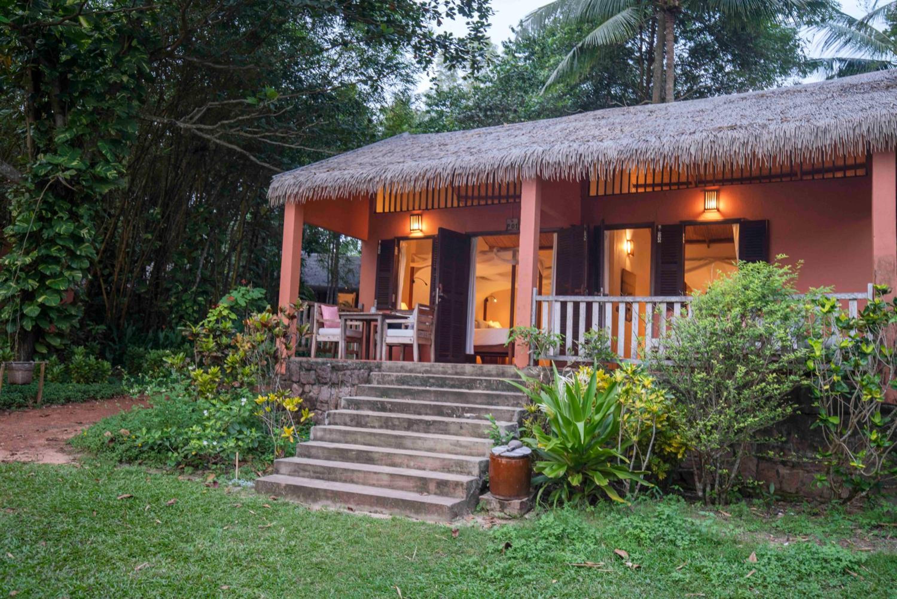 Superior Family Bungalow with Sea View photo 2