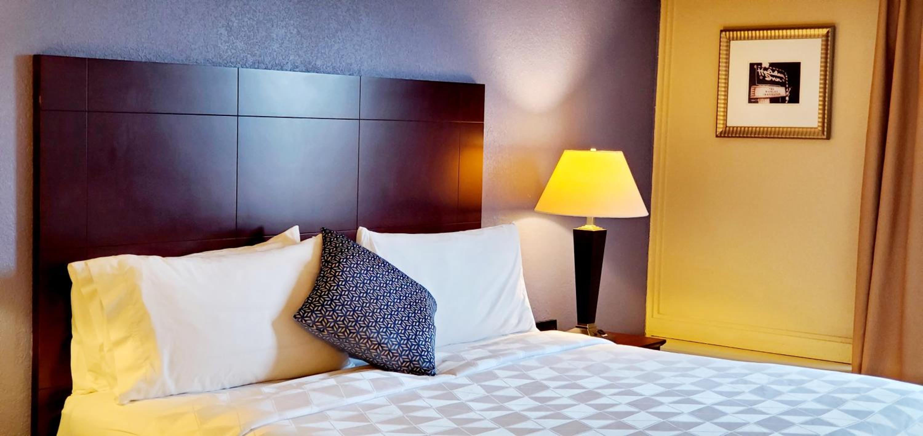 Standard Room - Photo 1