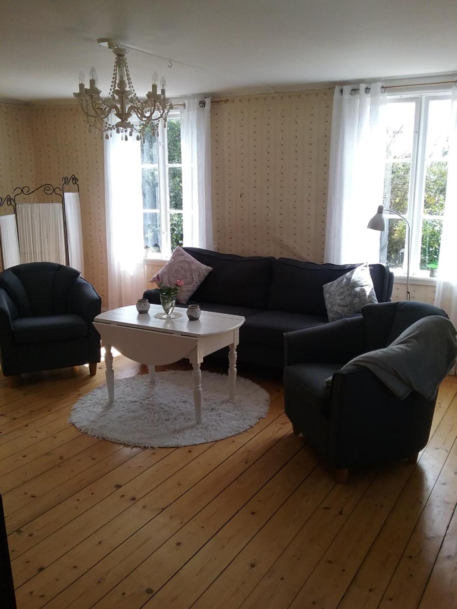 Three-Bedroom House photo 1