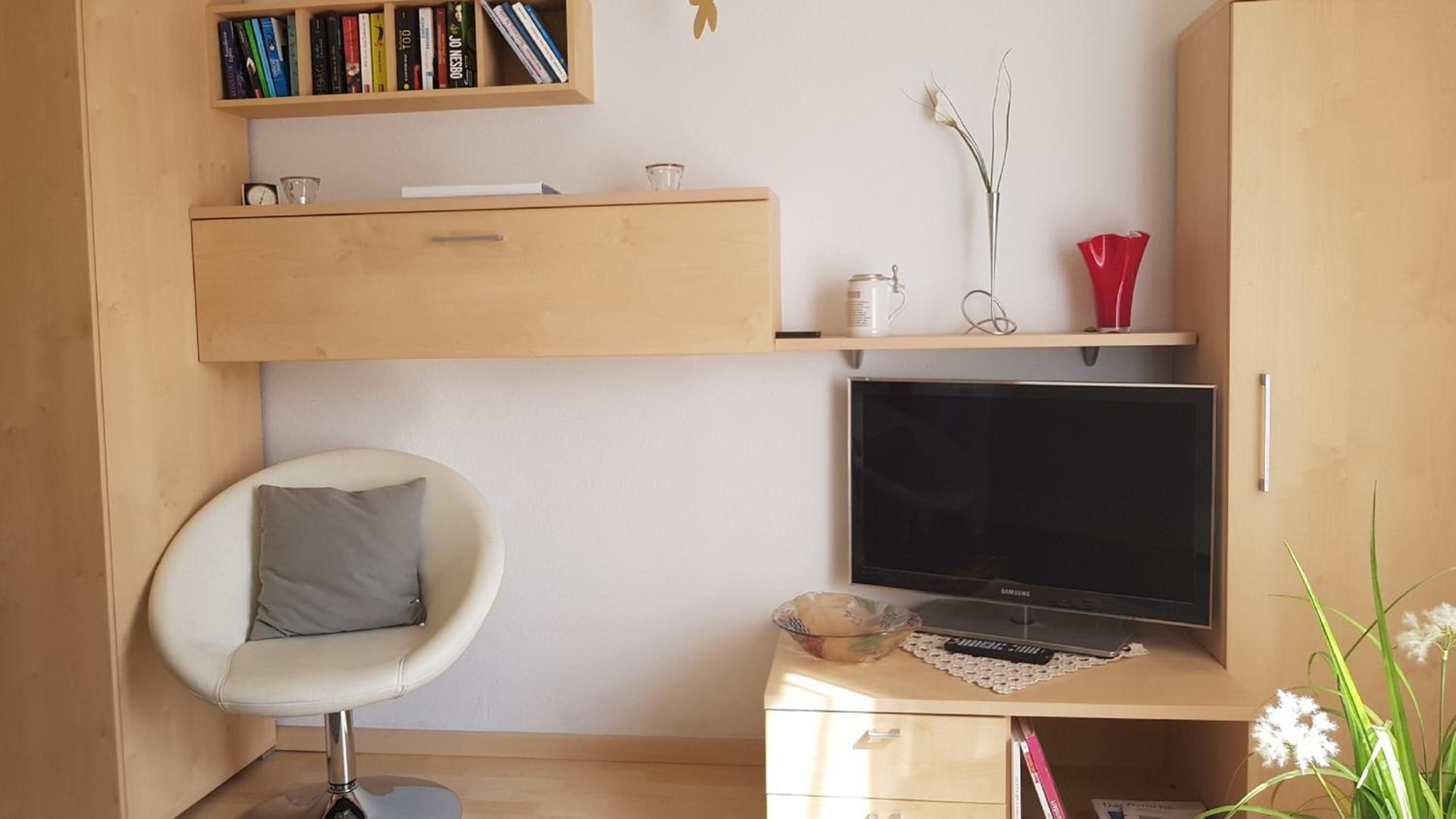 Apartment photo 2
