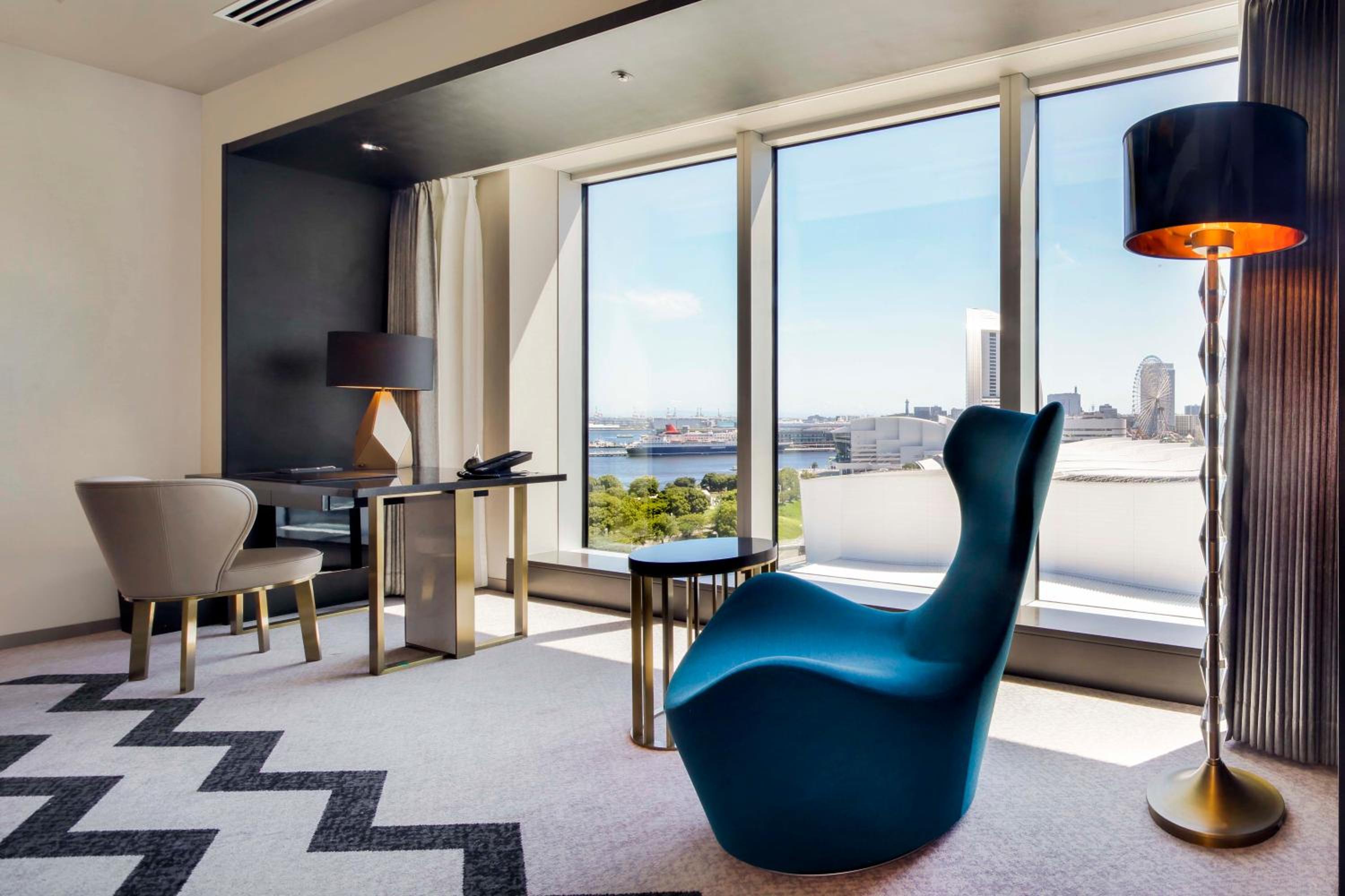 Premium Suite King - Photo 10