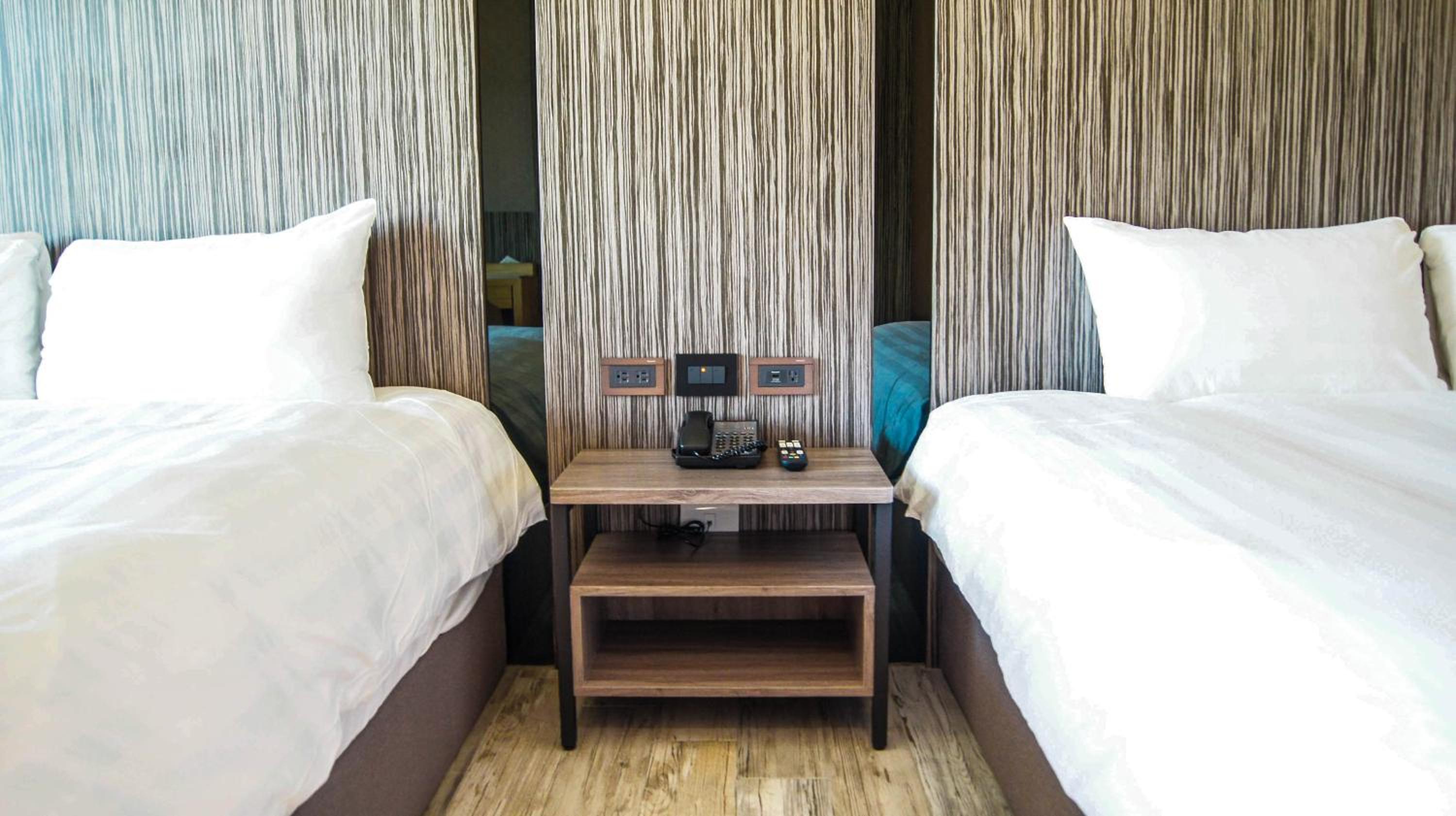 Classic Quadruple Room photo 2