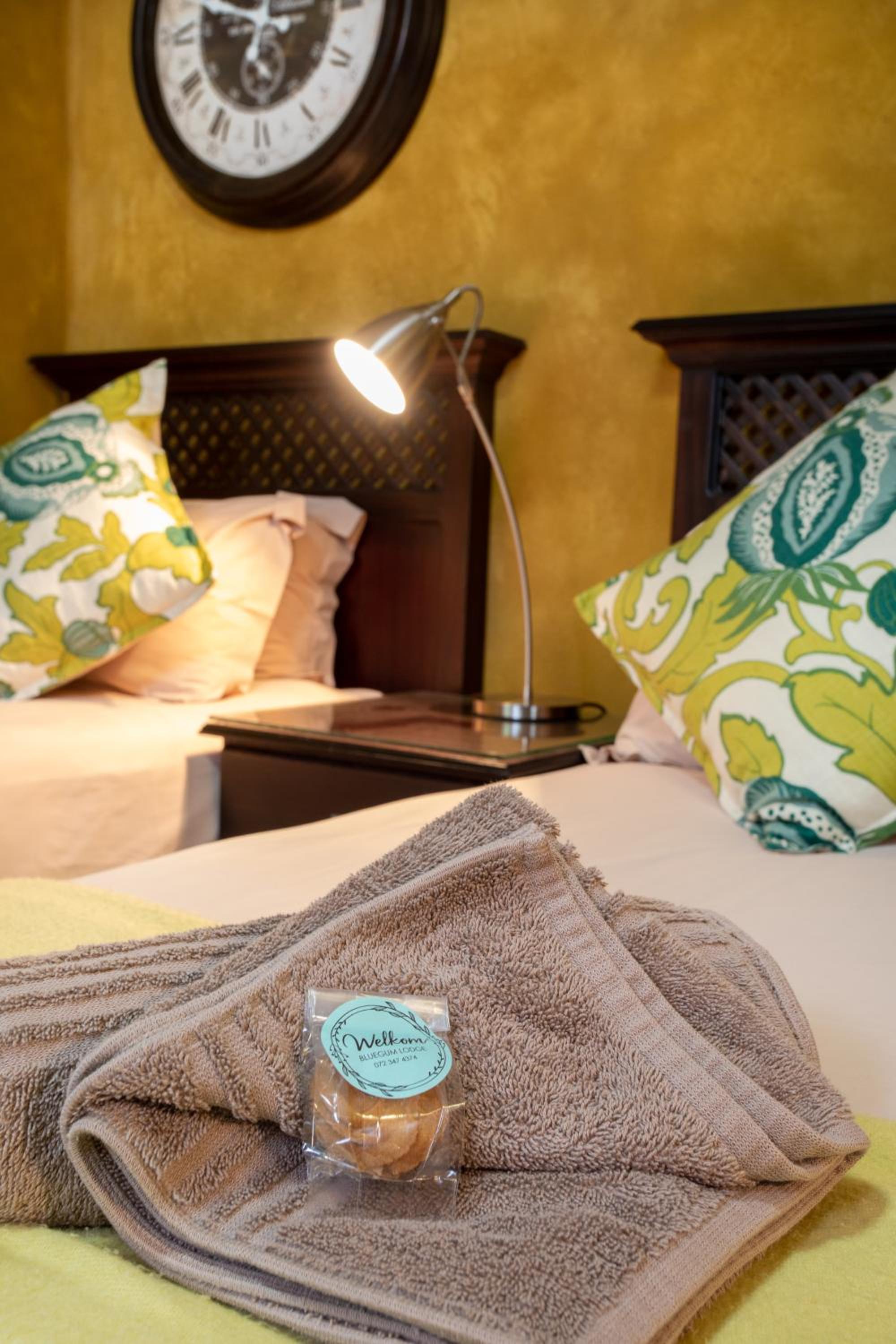 Twin Room - Photo 1