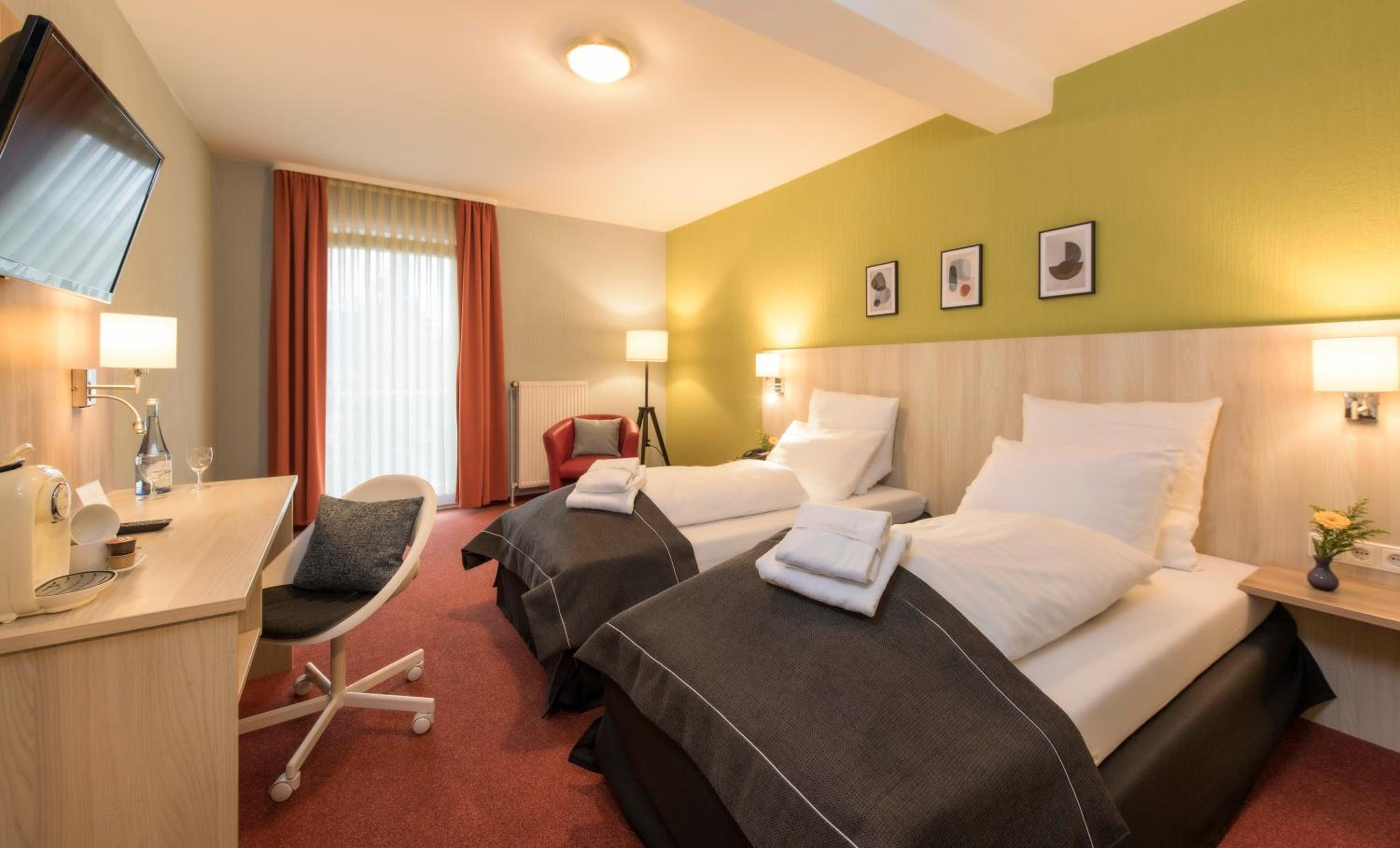 Smart Double Room photo 2