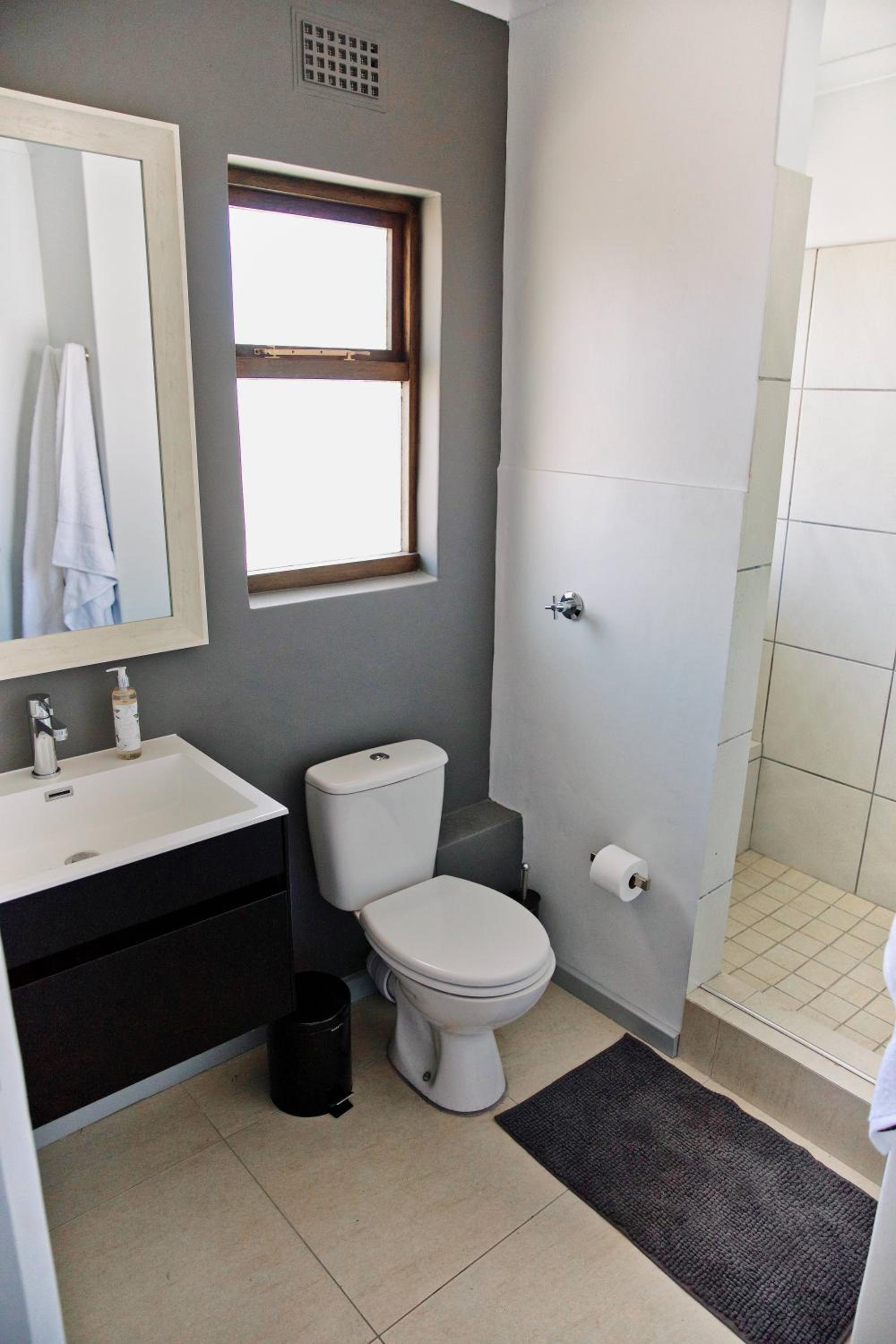One-Bedroom Apartment with Balcony - Photo 9