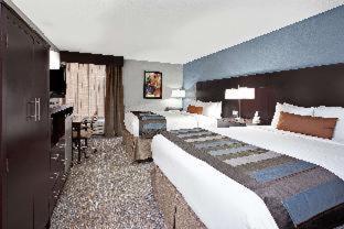 King Room with Sofa Bed - Non-Smoking - Photo 3
