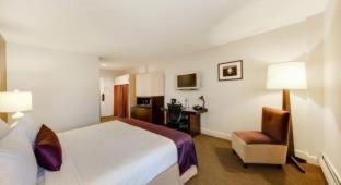 Signature Double Room - Photo 10
