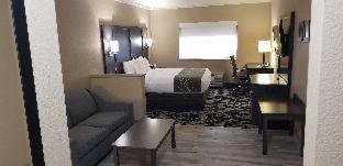 Queen Suite with Two Queen Beds - Non-Smoking - Photo 9