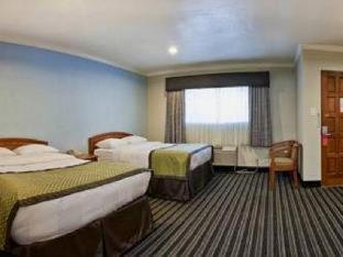 Quadruple Room photo 1
