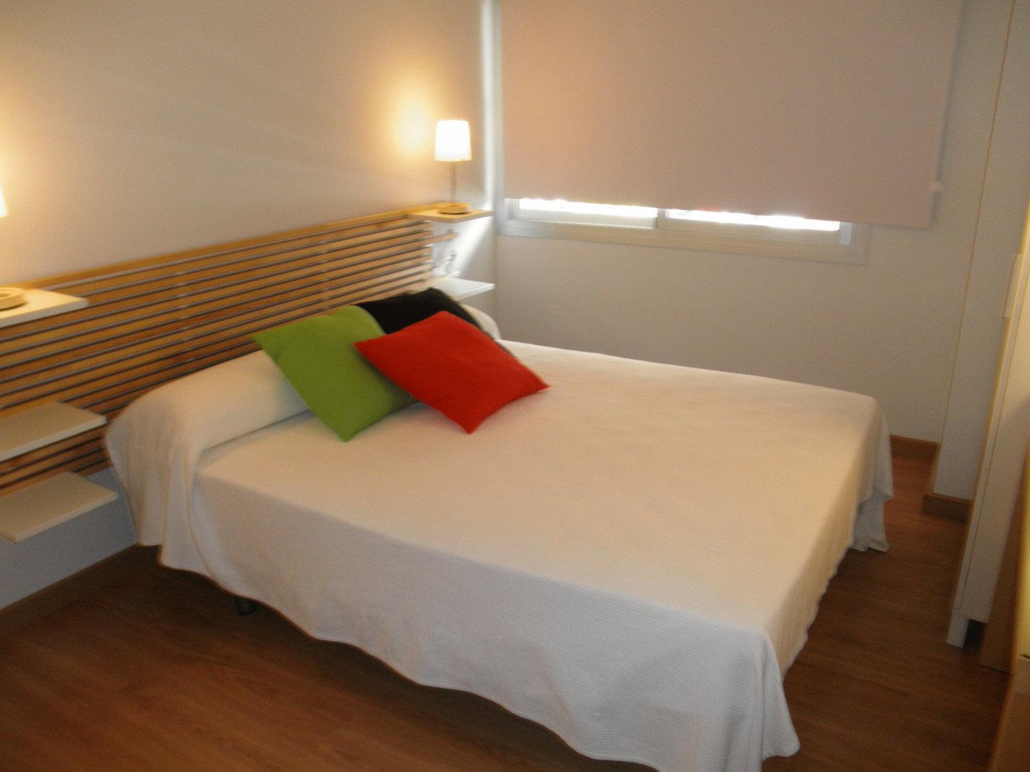 Habitación Doble Básica con Baño Externo Privado.