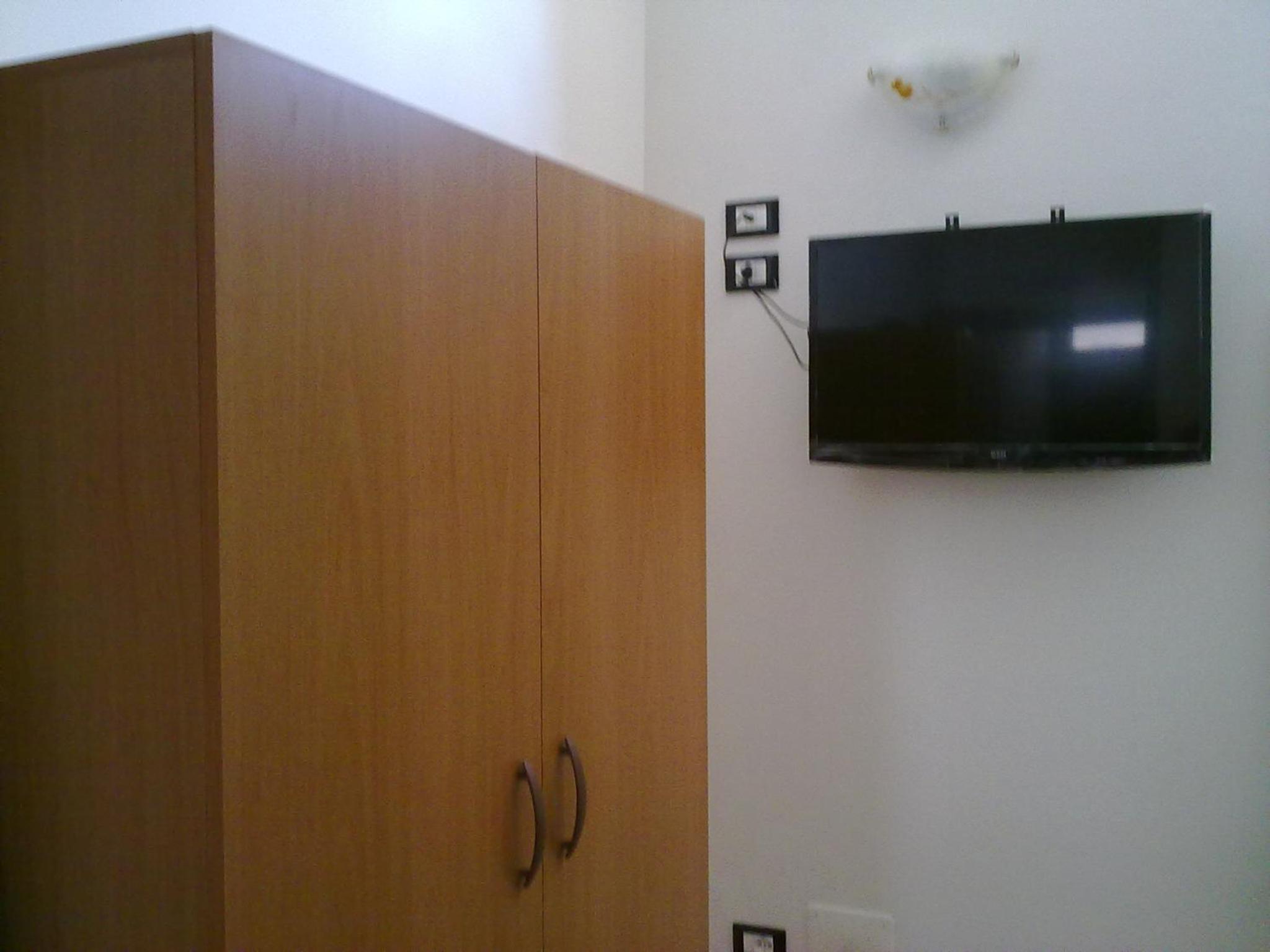 Family Room with Private Bathroom photo 1