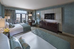Deluxe Water View Double Queen Room - Photo 1