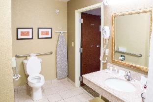 King Suite - Non Smoking - Photo 2