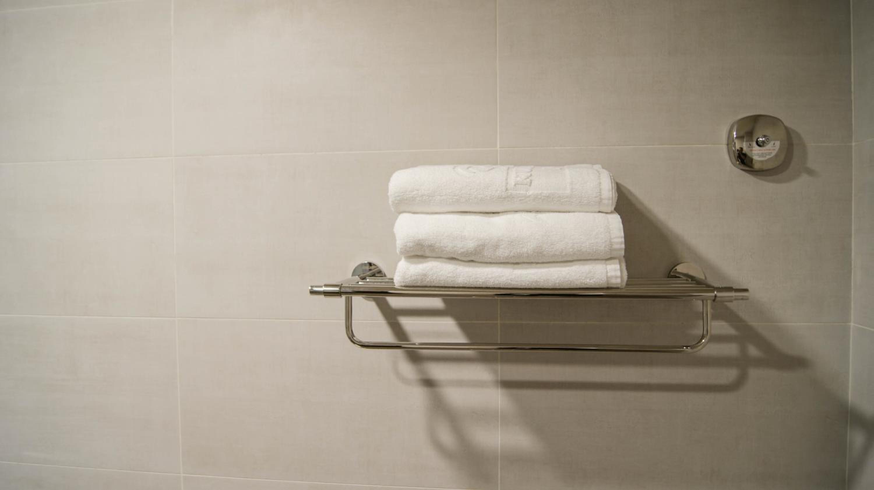 Standard Triple Room - Photo 7