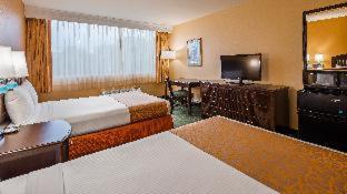 King Room with Bath Tub - Mobility/Hearing Accessible - Non-Smoking
