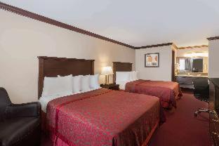 Deluxe Queen Room - Non-Smoking - Photo 1