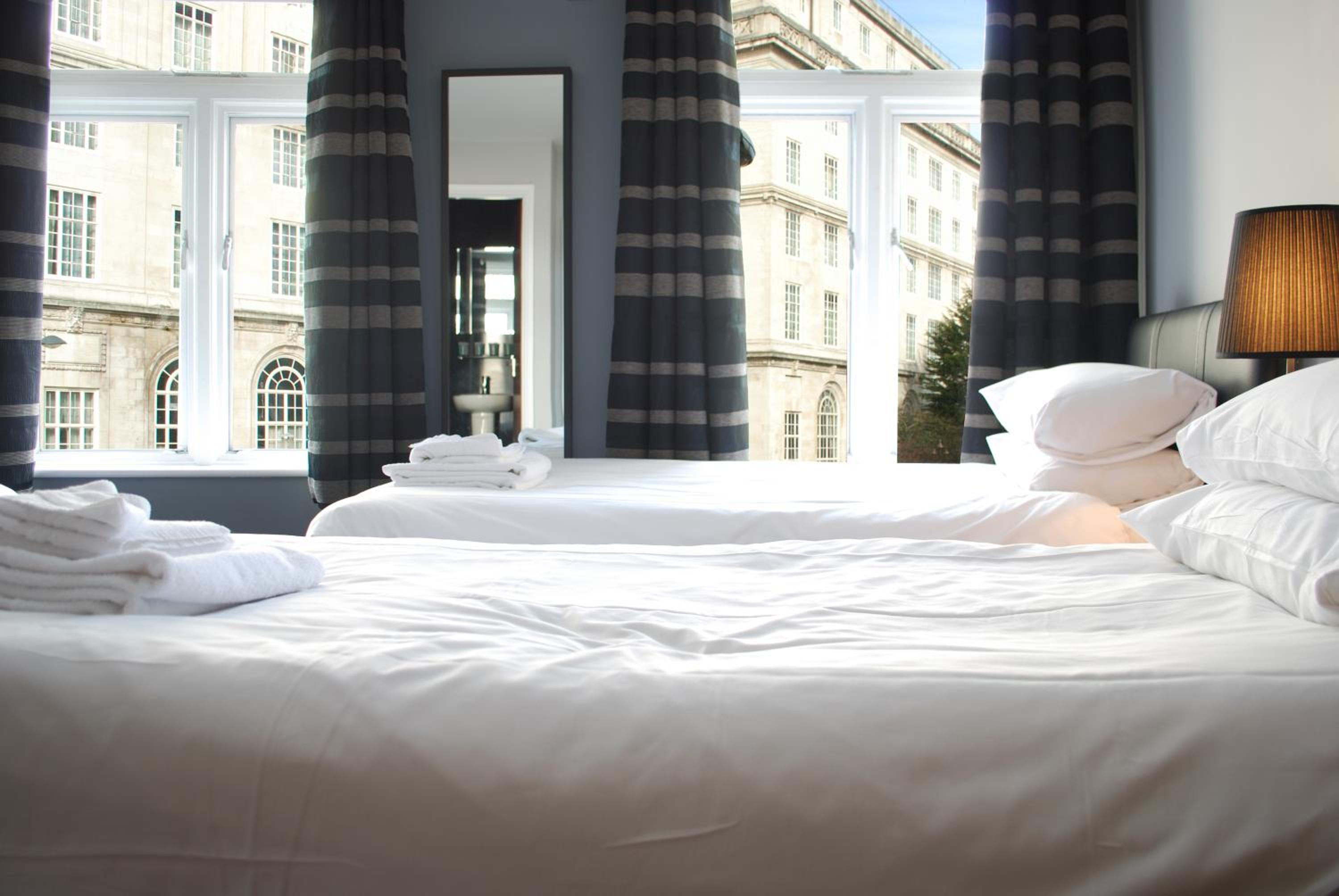 Quadruple Room - Photo 1
