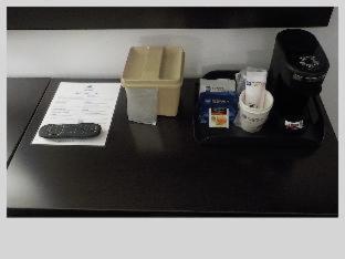 Two-Room King Suite with Sofa Bed and Full Kitchen - Pet Friendly/Non-Smoking - Photo 2
