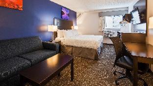 Queen Rooms with Two Queen Beds - Non-Smoking - Photo 4