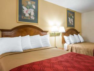 King Room - Non Smoking photo 2