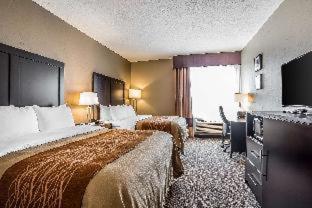 Queen Suite - Non Smoking photo 2