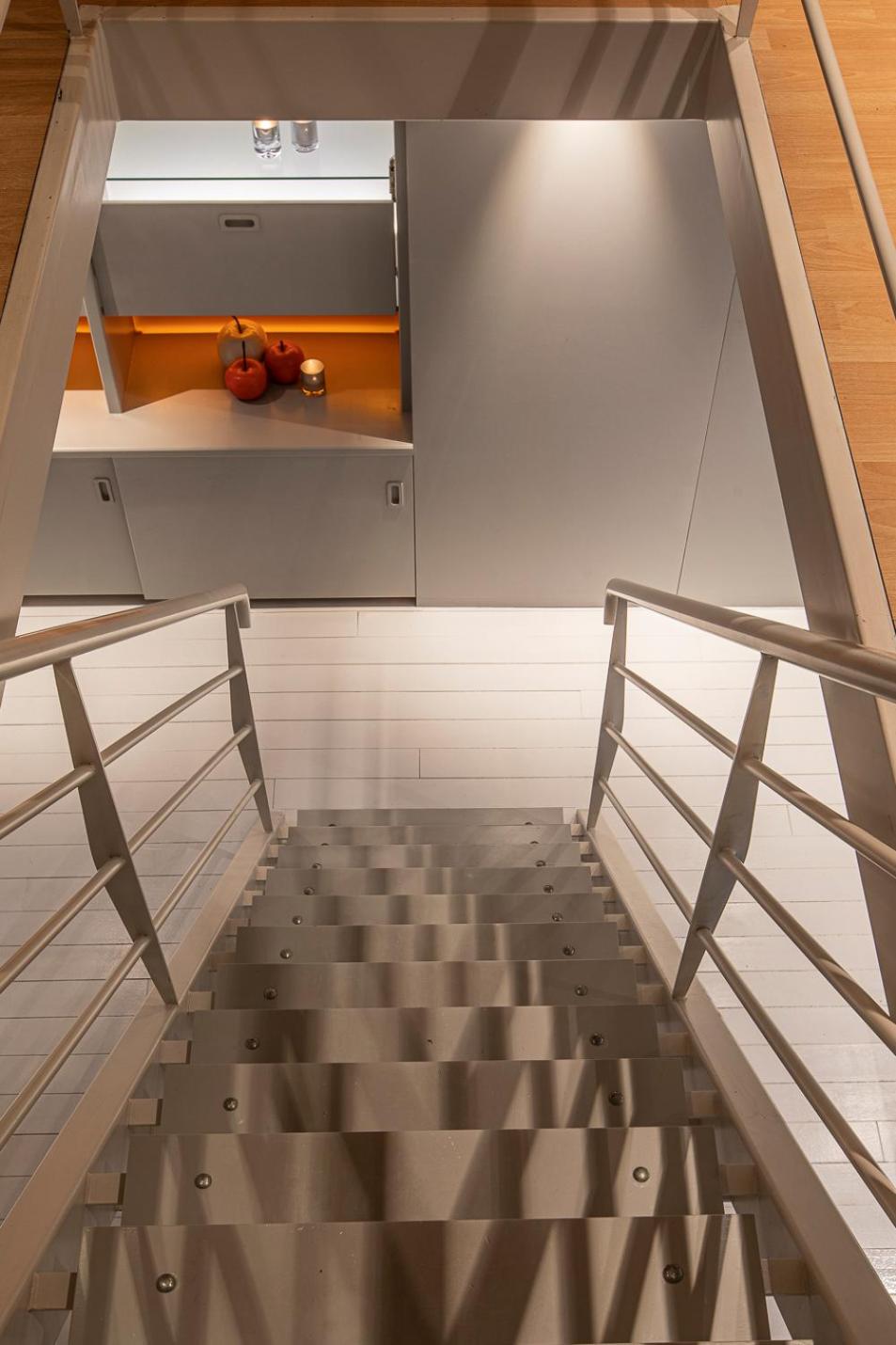 Duplex Apartment - Photo 4