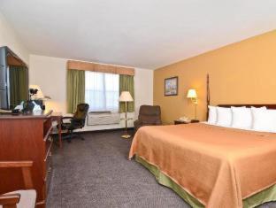 Double Room with Two Double Beds - Non-Smoking photo 1