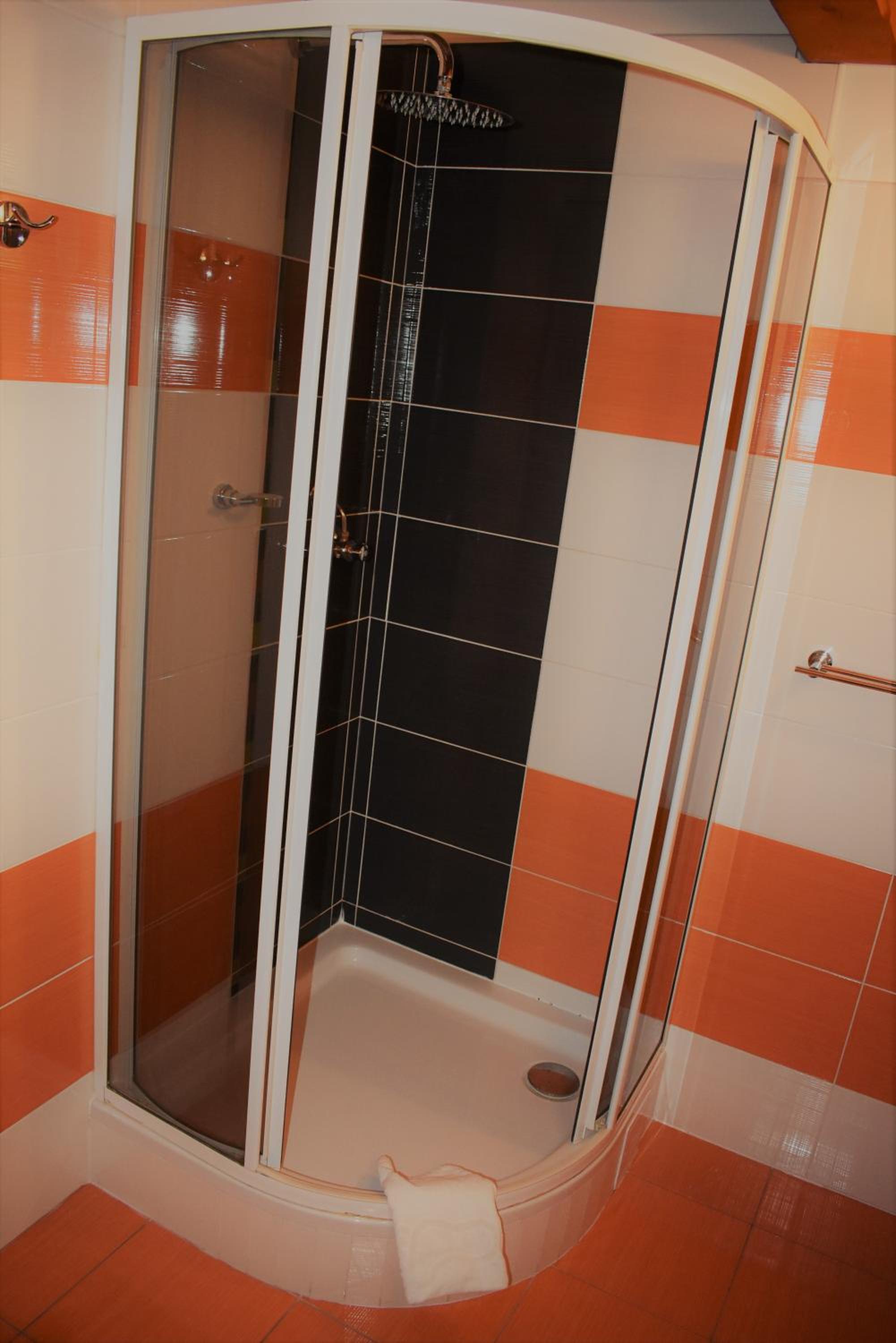 Double Room with Extra Bed - Photo 2