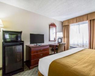 King Room with Whirlpool - Non-smoking photo 1