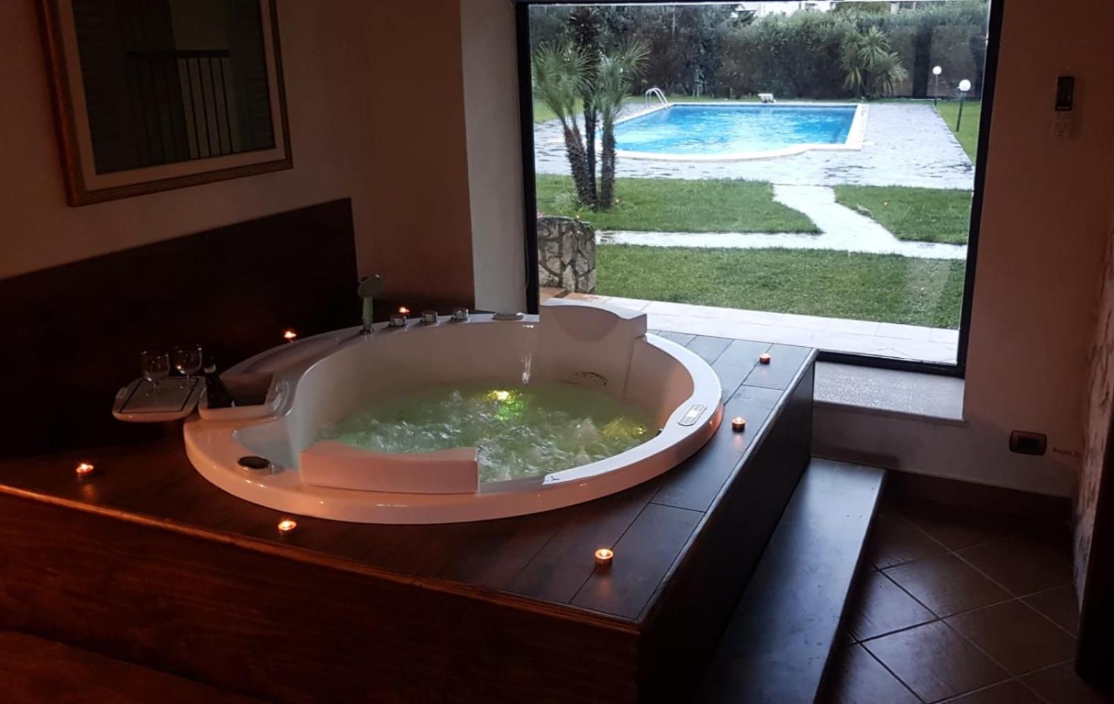 King Room with Spa Bath photo 3