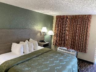 King Room - Non Smoking photo 1