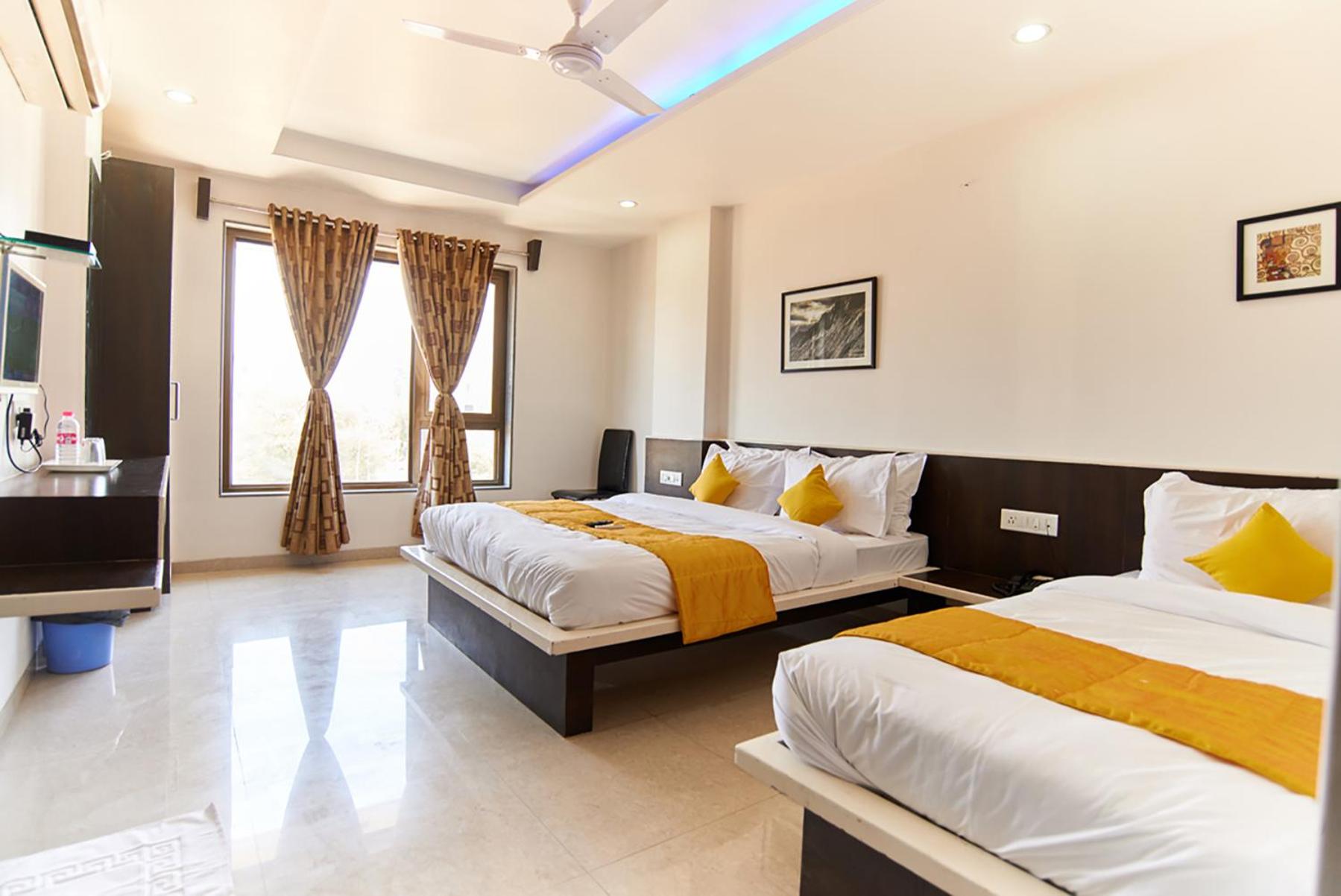 Executive Triple Room - Photo 20