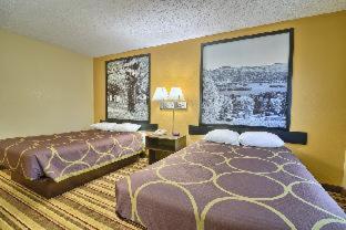 Standard Double Room - Non-Smoking photo 2