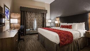 King Suite with Sofa Bed - Disability Access/Non-Smoking - Photo 2