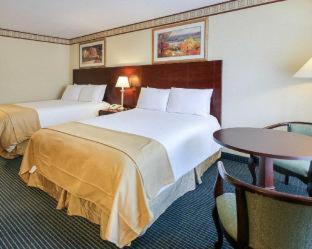 Suite with Spa Bath - Photo 9